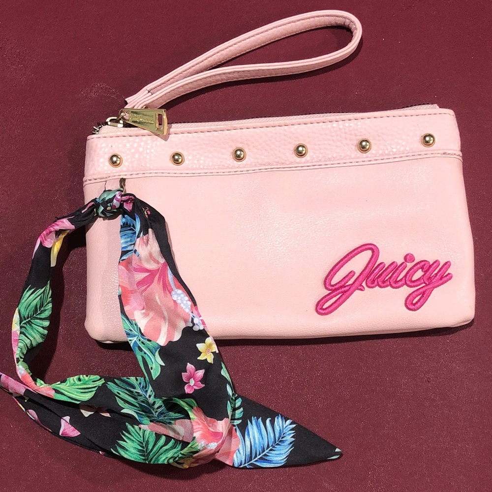 Juicy Couture Macaroon in Bloom Pink Stud Clutch/Wristlet/Wallet